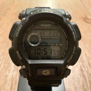 All black CASIO G-SHOCK